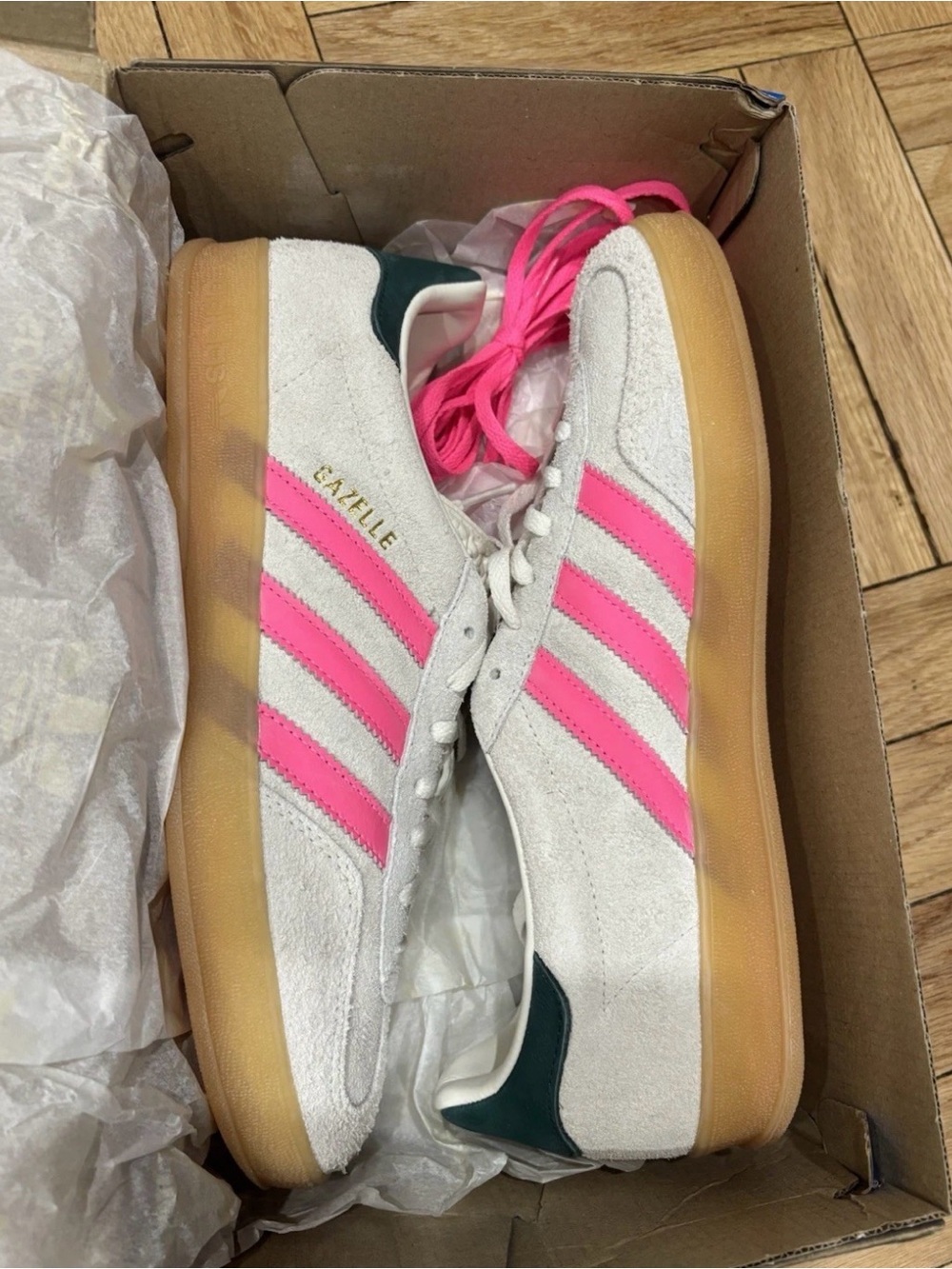 Adidas Gazelle Indoor Women's Shoes / Off White Beige Lucid Pink JQ1096